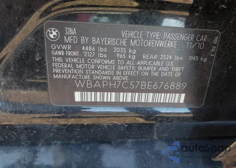 2011 BMW 328I z USA, uszkodzony, nr VIN WBAPH7C57BE676889